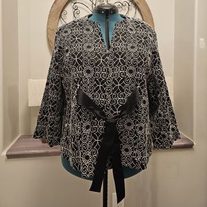 STUNNING! Embroidered Bandolino Woman Kimono Style Jacket Plus Size 22